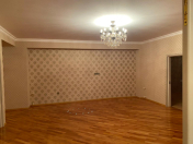 Satılır 4 otaqlı 176 m2 yeni tikili Memar Əcəmi m.