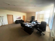 İcarəyə verilir 8 otaqlı 330 m2 ofis Nəriman Nərimanov m.