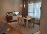 Satılır 5 otaqlı 390 m2 villa Yasamal parkı