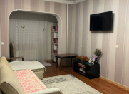 Satılır 2 otaqlı 75 m2 köhnə tikili Əhmədli m.