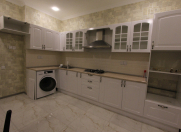 Satılır 4 otaqlı 130 m2 yeni tikili Əhmədli m.