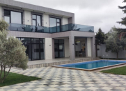 Satılır 4 otaqlı 220 m2 həyət evi Novxanı