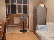Satılır 3 otaqlı 70 m2 köhnə tikili Y.Günəşli