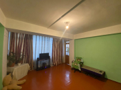 Satılır 2 otaqlı 45 m2 köhnə tikili Gənclik m.