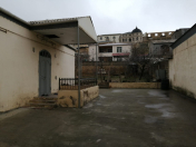 Satılır 4 otaqlı 130 m2 həyət evi Badamdar