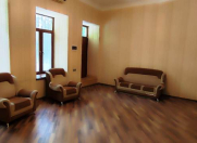 İcarəyə verilir 2 otaqlı 65 m2 ofis Şərq Bazarı