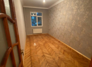 Satılır 2 otaqlı 47 m2 köhnə tikili Gənclik m.