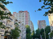 Satılır 5 otaqlı 270 m2 yeni tikili 28 May m.