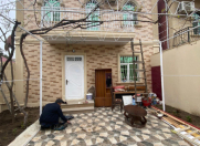 İcarəyə verilir 6 otaqlı 200 m2 həyət evi Bakıxanov