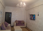 Satılır 2 otaqlı 50 m2 köhnə tikili Memar Əcəmi m.