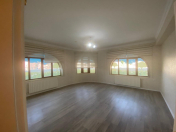 İcarəyə verilir 11 otaqlı 350 m2 ofis Nərimanov r.