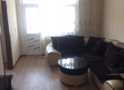 Satılır 2 otaqlı 50 m2 köhnə tikili Memar Əcəmi m.