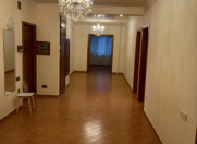 İcarəyə verilir 4 otaqlı 120 m2 ofis Abu Arena