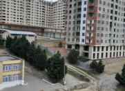 Satılır 4 otaqlı 100 m2 köhnə tikili Y.Günəşli