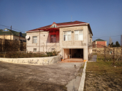 Satılır 6 otaqlı 290 m2 bağ evi Novxanı