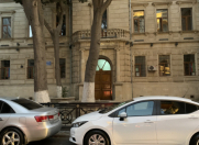 Satılır 4 otaqlı 122 m2 obyekt Nizami kinoteatrı