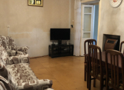 İcarəyə verilir 3 otaqlı 60 m2 həyət evi Nizami m.