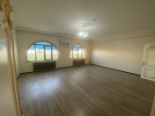 İcarəyə verilir 11 otaqlı 330 m2 ofis Gənclik m.