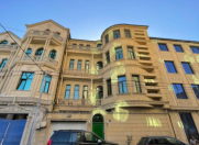 İcarəyə verilir 8 otaqlı 500 m2 ofis Gənclik m.