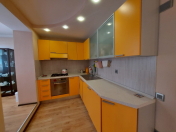 Satılır 3 otaqlı 90 m2 köhnə tikili Bakı Dövlət Universiteti