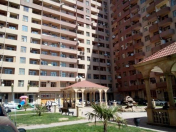 Satılır 5 otaqlı 400 m2 yeni tikili Səməd Vurğun parkı