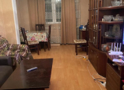 Satılır 2 otaqlı 40 m2 köhnə tikili Memar Əcəmi m.