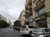 Satılır 1 otaqlı 40 m2 obyekt Nəriman Nərimanov m.
