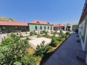 Satılır 10 otaqlı 730 m2 obyekt Azadlıq prospekti m.