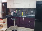 İcarəyə verilir 4 otaqlı 105 m2 köhnə tikili Gənclik m.