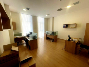 İcarəyə verilir 2 otaqlı 85 m2 ofis Nərimanov r.