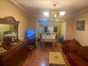 Satılır 3 otaqlı 72 m2 köhnə tikili Qara Qarayev m.