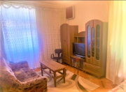 Satılır 1 otaqlı 30 m2 köhnə tikili Memar Əcəmi m.