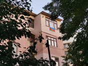 Satılır 2 otaqlı 43 m2 köhnə tikili Memar Əcəmi m.