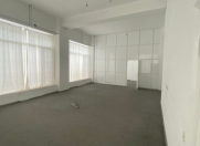 İcarəyə verilir 8 otaqlı 500 m2 ofis Elmlər Akademiyası m.