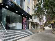 Satılır 2 otaqlı 70 m2 obyekt Memar Əcəmi m.