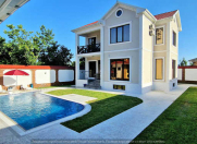 İcarəyə verilir 5 otaqlı 240 m2 villa Qəbələ