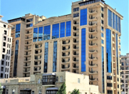 Satılır 5 otaqlı 240 m2 yeni tikili 28 May m.