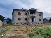 Satılır 9 otaqlı 600 m2 villa Zaqatala