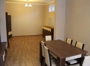 Satılır 3 otaqlı 70 m2 həyət evi Gənclik m.