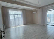 İcarəyə verilir 2 otaqlı 112 m2 ofis 28 May m.