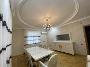 İcarəyə verilir 3 otaqlı 130 m2 yeni tikili Baku Mall