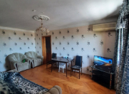 İcarəyə verilir 3 otaqlı 92 m2 köhnə tikili Port Baku