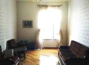 İcarəyə verilir 2 otaqlı 60 m2 köhnə tikili İçəri Şəhər m.