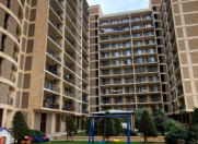 Satılır 5 otaqlı 415 m2 ofis Gənclik m.