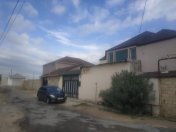 Satılır 3 otaqlı 200 m2 həyət evi Albalı