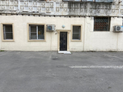 Satılır 5 otaqlı 160 m2 ofis Xalqlar Dostluğu m.