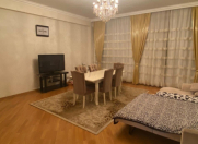 İcarəyə verilir 2 otaqlı 120 m2 yeni tikili Tibb Universiteti