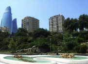 İcarəyə verilir 2 otaqlı 60 m2 köhnə tikili İçəri Şəhər m.