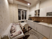 İcarəyə verilir 2 otaqlı 65 m2 köhnə tikili Nəsimi r.