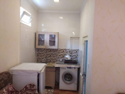 İcarəyə verilir 1 otaqlı 20 m2 həyət evi Dərnəgül m.